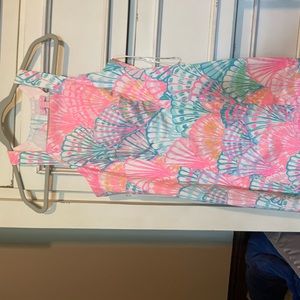 NWOT! Beautiful dress!!! Size 0 seashell print